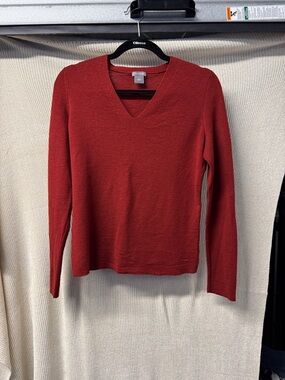 Ann Taylor Rust Red V-Neck Sweater